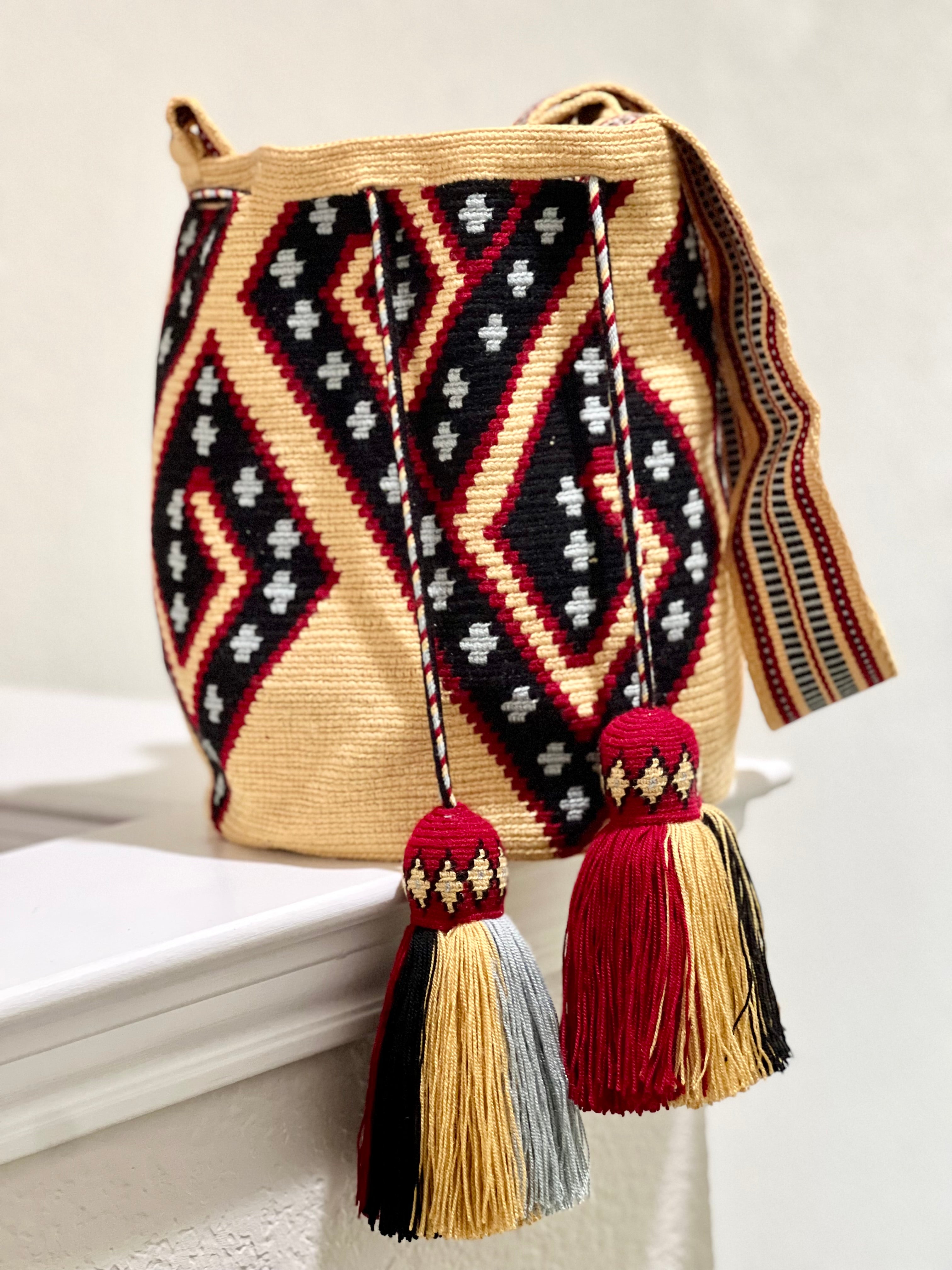 Shoulder Bag ~ SANTA MARTA