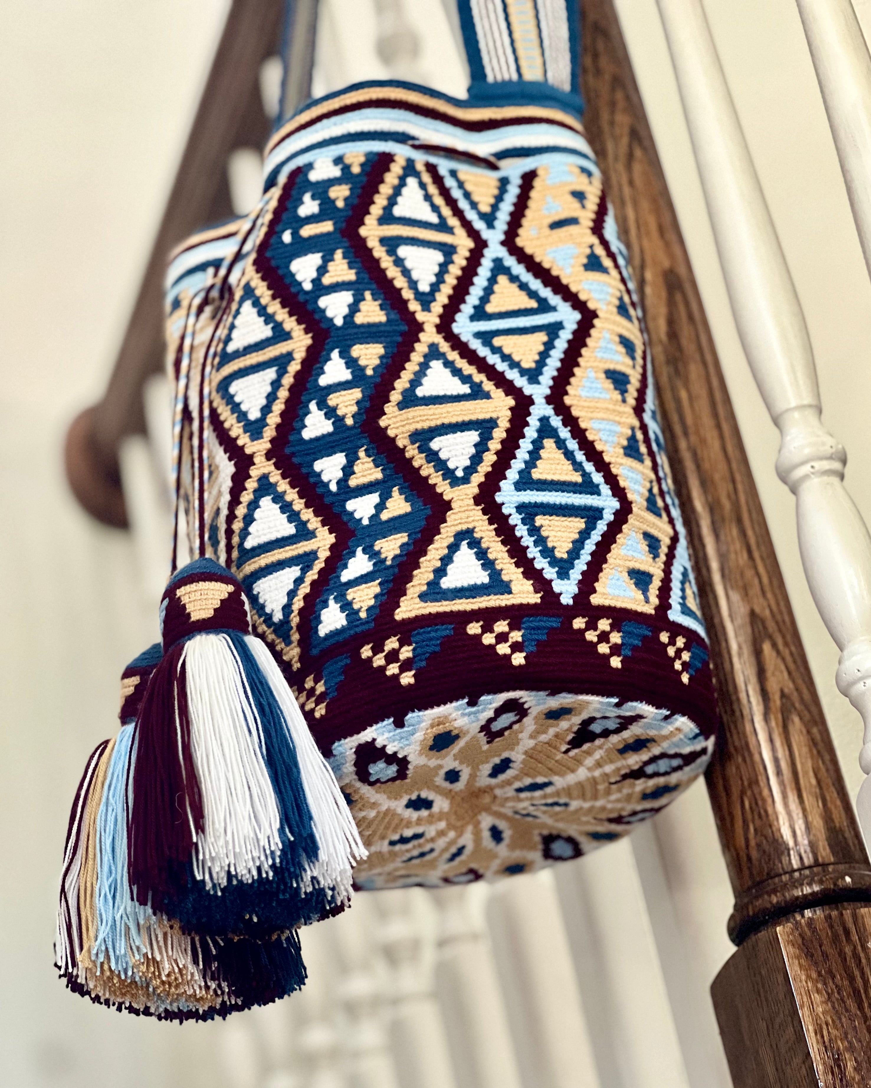 Shoulder Bag ~ MONSERRATE